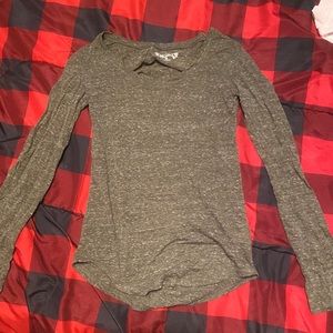 Green long sleeve shirt
